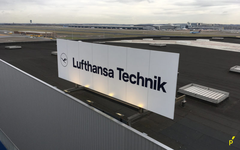 26 Gevelpaneel Lufthansa Publima