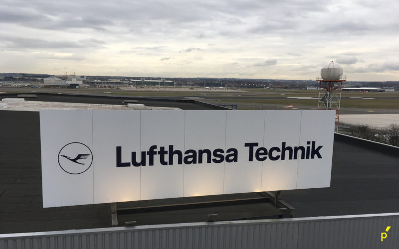 27 Gevelpaneel Lufthansa Publima